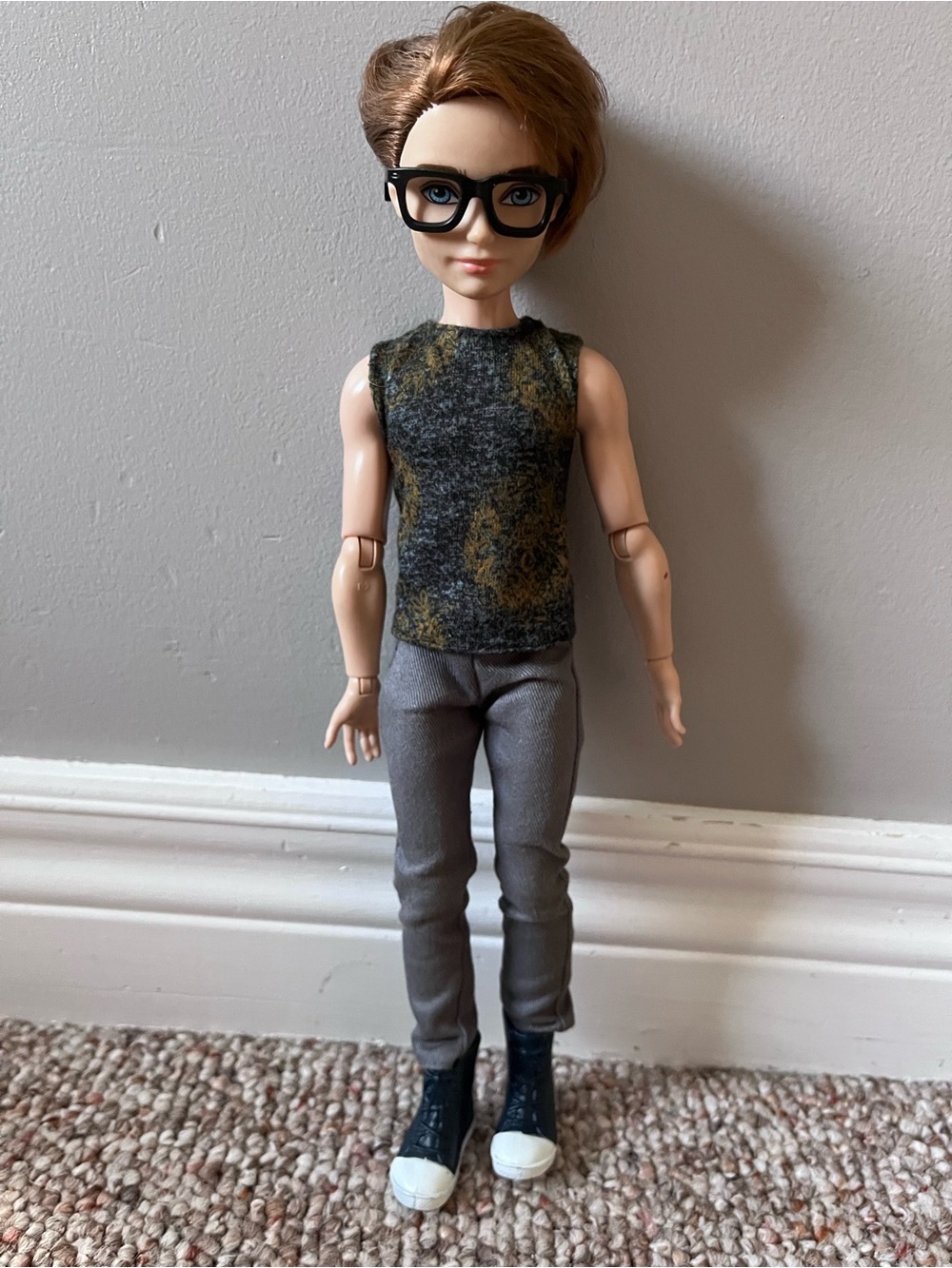 Ever After High Dexter Charming Doll